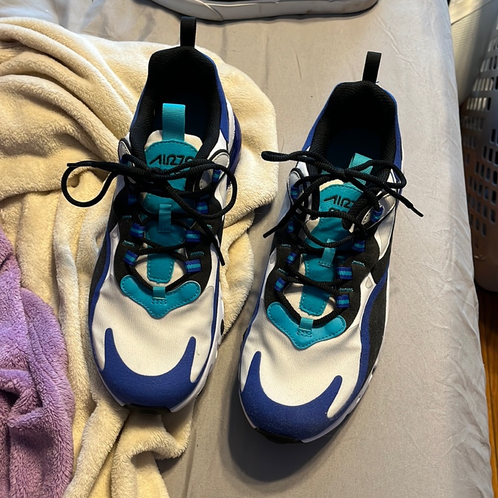 Youth Airmaxes